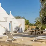 דירה Clive With Trullo Matto אוסטוני