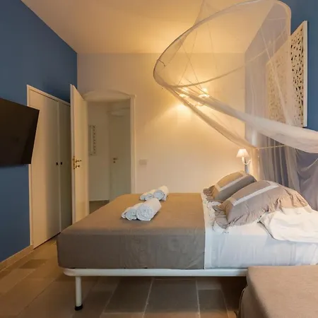 Clive With Trullo Matto Apartment *
