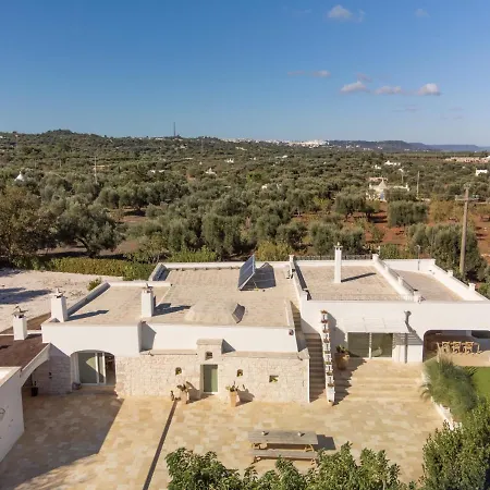 Clive With Trullo Matto Apartment *