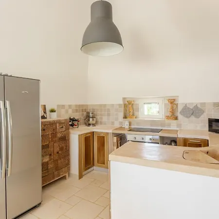 Clive With Trullo Matto Apartment *