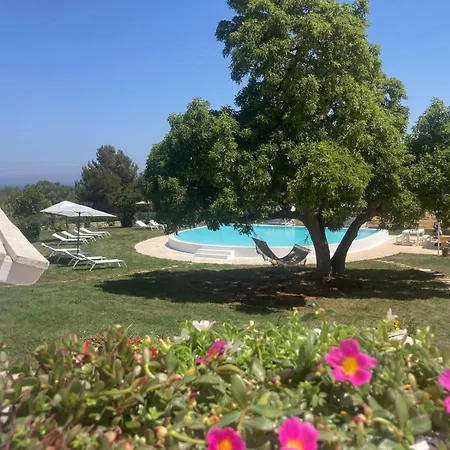 Clive With Trullo Matto Apartment