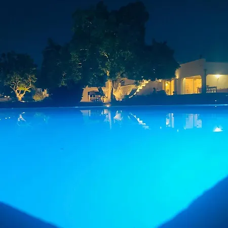 Апартаменты Clive With Trullo Matto Остуни