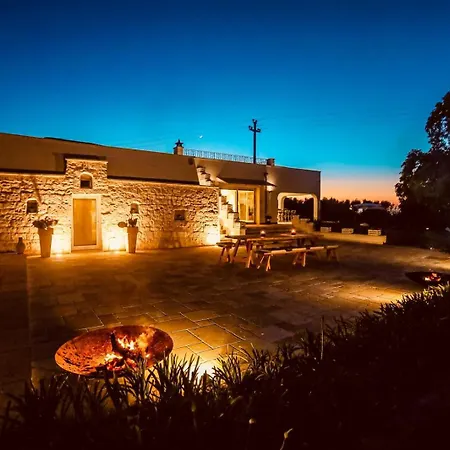 Апартаменты Clive With Trullo Matto Остуни