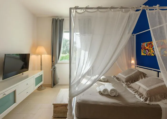 Апартаменты Clive With Trullo Matto Остуни