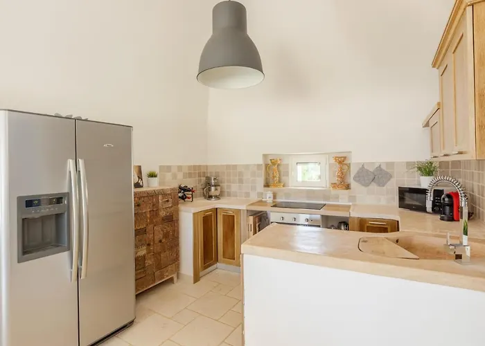 Clive With Trullo Matto Апартаменты *